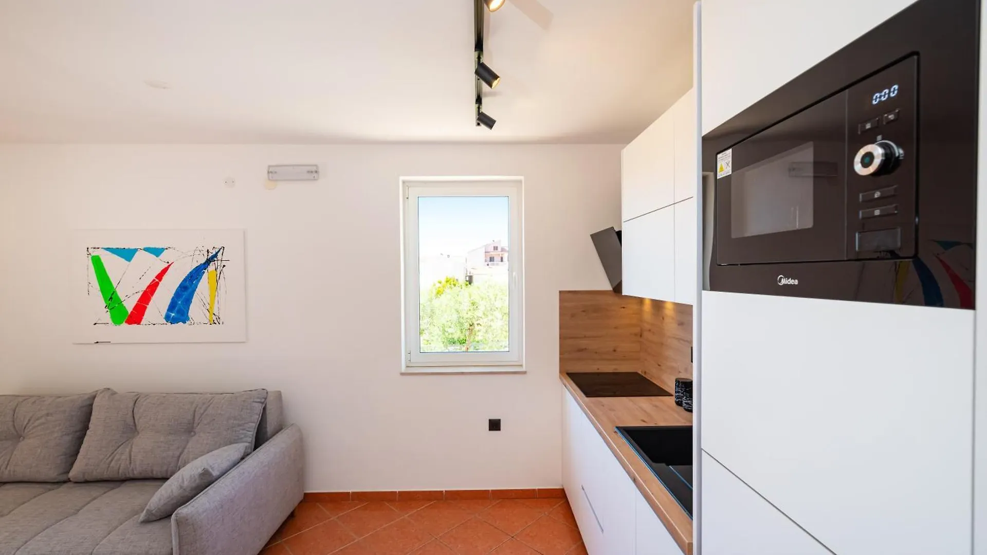 Apartments Villa Sanmarino Pakostane