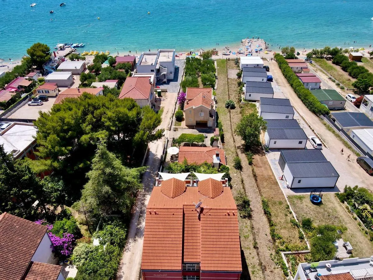 Apartments Villa Sanmarino Pakostane Croatia