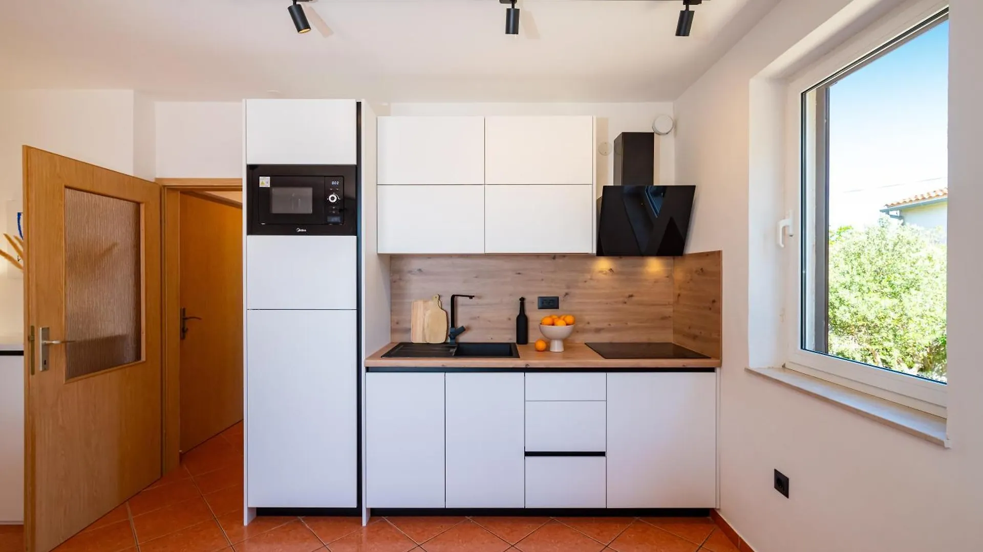 Apartments Villa Sanmarino Pakostane