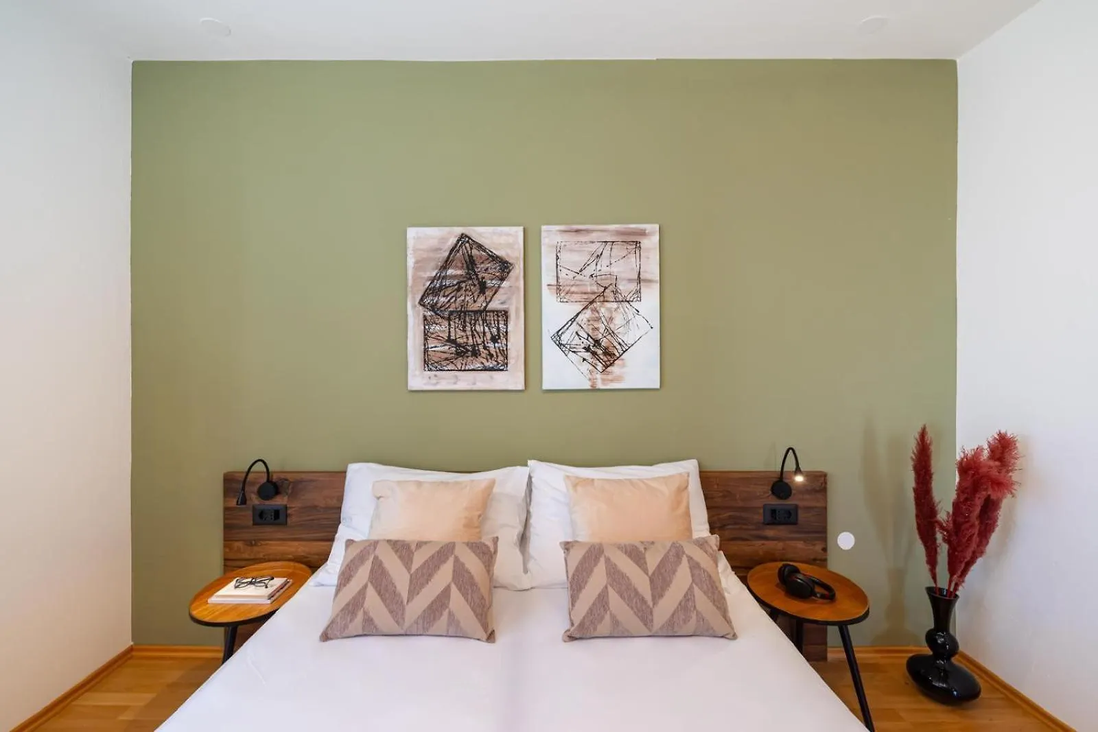 Apartments Villa Sanmarino Pakostane